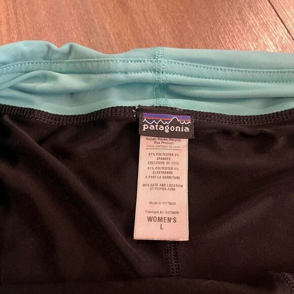 Patagonia Active Skort Blue Geometric Athletic Tennis Golf Women's L Bin O-58 - Picture 3 of 4